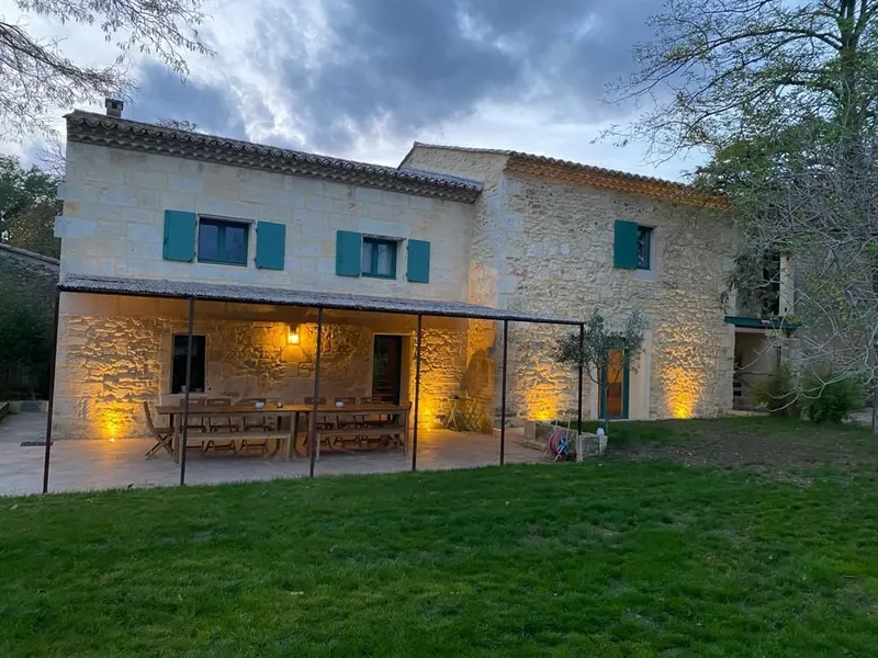 Mas des Chênes - terrasse de nuit